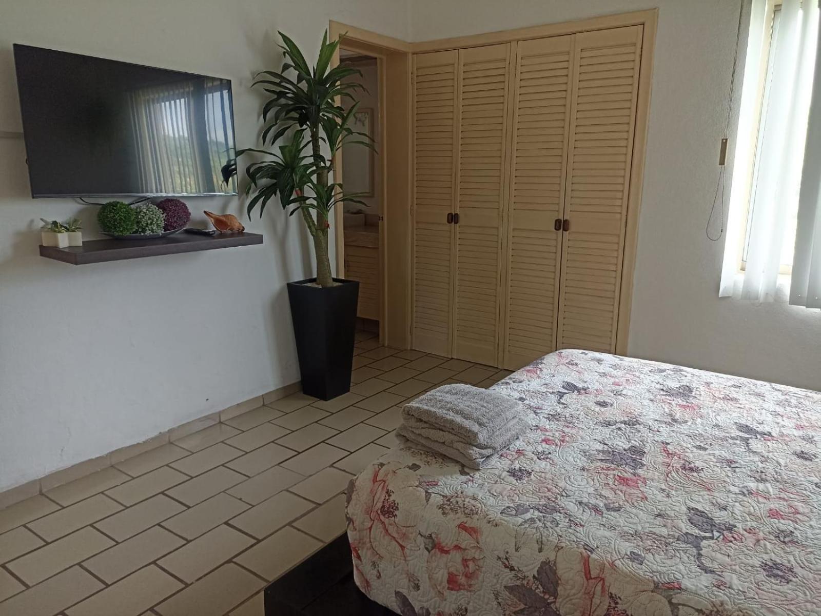 Hermoso Apartamento En Manzanillo Con Alberca Y Cancha De Tenis, Ideal Para Relajarse Y Disfrutar De Una Escapada Tranquila En El Paraiso Tropical Luaran gambar