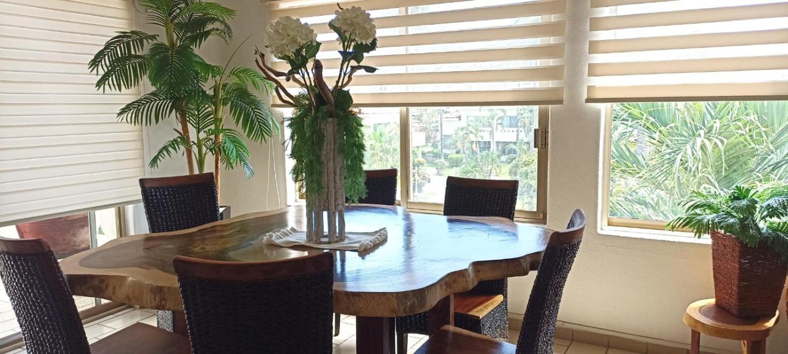 Hermoso Apartamento En Manzanillo Con Alberca Y Cancha De Tenis, Ideal Para Relajarse Y Disfrutar De Una Escapada Tranquila En El Paraiso Tropical Luaran gambar